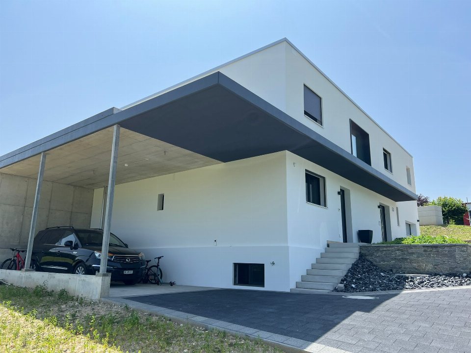 Neubau Fassade und Terrasse — LUAN E.U GmbH — Nachher (2/6)