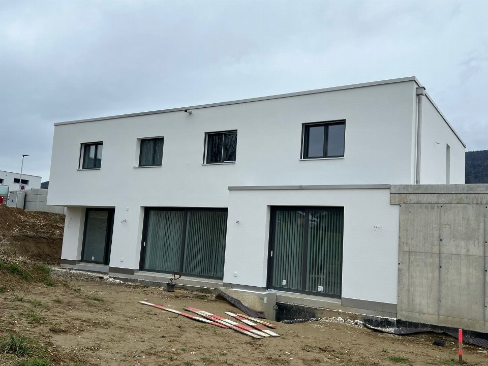 Neubau Fassade und Terrasse — LUAN E.U GmbH — Vorher (1/3)