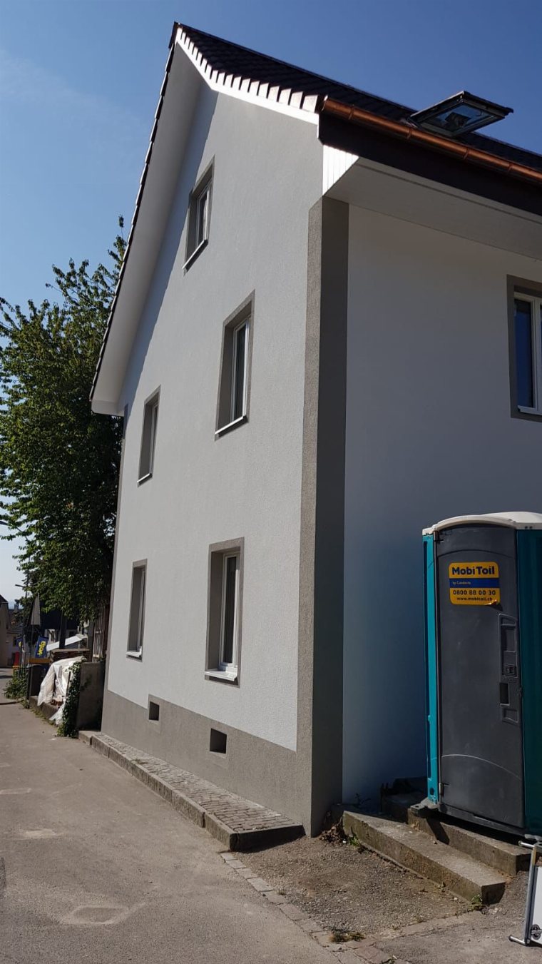 Hausfassade Renoviert — LUAN E.U GmbH